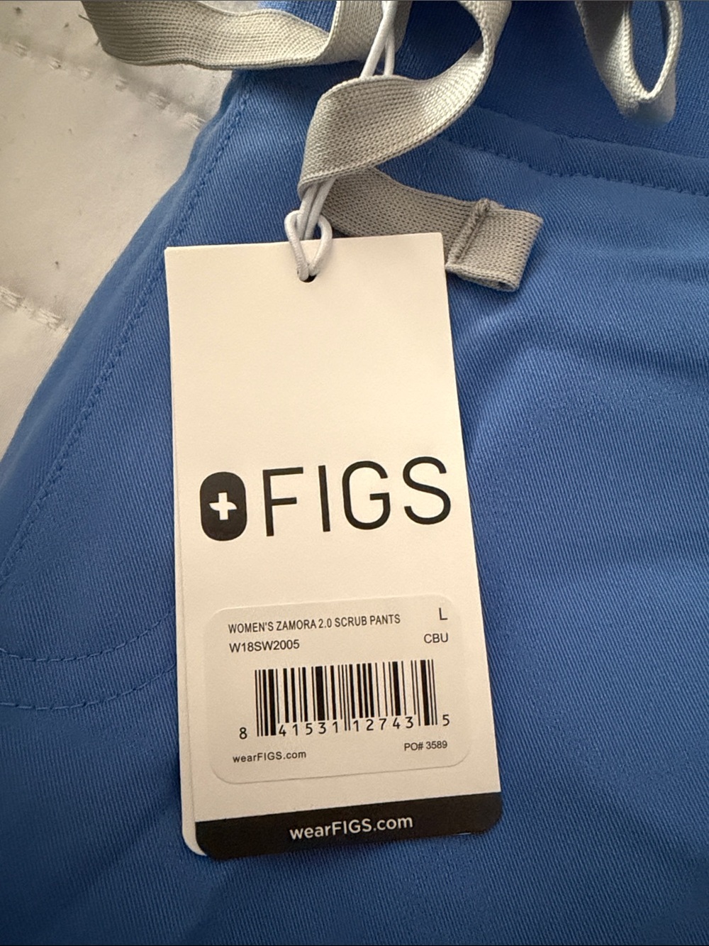 Figs Men’s Light Blue Jogger-Style Scrub Pants - Picture 2 of 3